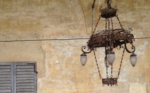 Abbazia di quartazzola Complesso benedettino (poi cistercense) del 1142. Funzioni agricole dal 1810. Restauro e valorizzazione in corso.