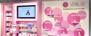 Il corner progettato da 23bassi per Estetista Cinica