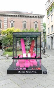L’istallazione di Diego Dalla Palma in Piazzetta Brera