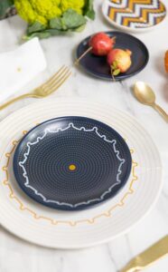 Con la cultura si mangia_ I set piatti disegnati da 23bassi