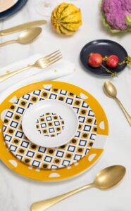Con la cultura si mangia_ I set piatti disegnati da 23bassi