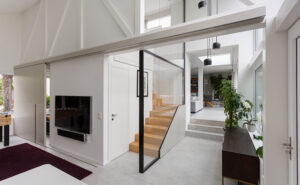Recupero e ampliamento di una villa a Ginevra design by 23bassi