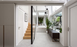 Recupero e ampliamento di una villa a Ginevra design by 23bassi