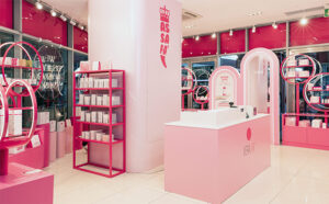 Veralab Pop up store Napoli Centrale