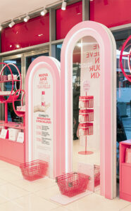 Veralab Pop up store Napoli Centrale