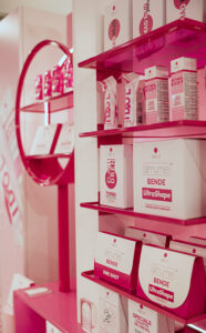 Veralab Pop up store Napoli Centrale