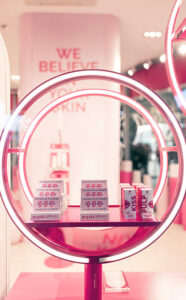 Veralab Pop up store Napoli Centrale