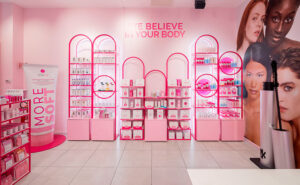 Il nuovo permanent store di Veralab e Overskin in Stazione Centrale a Milano