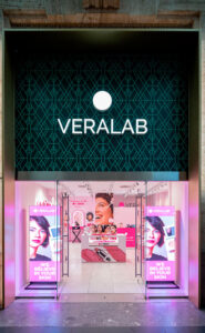 Il nuovo permanent store di Veralab e Overskin in Stazione Centrale a Milano