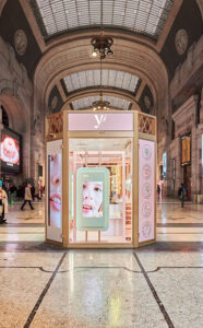 Il nuovo pop up store di Yepoda in Stazione Centrale a Milano progettato da 23bassi