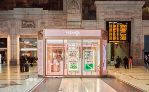 Il nuovo pop up store di Yepoda in Stazione Centrale a Milano progettato da 23bassi