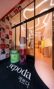 yepoda temporary shop El Marais Parigi