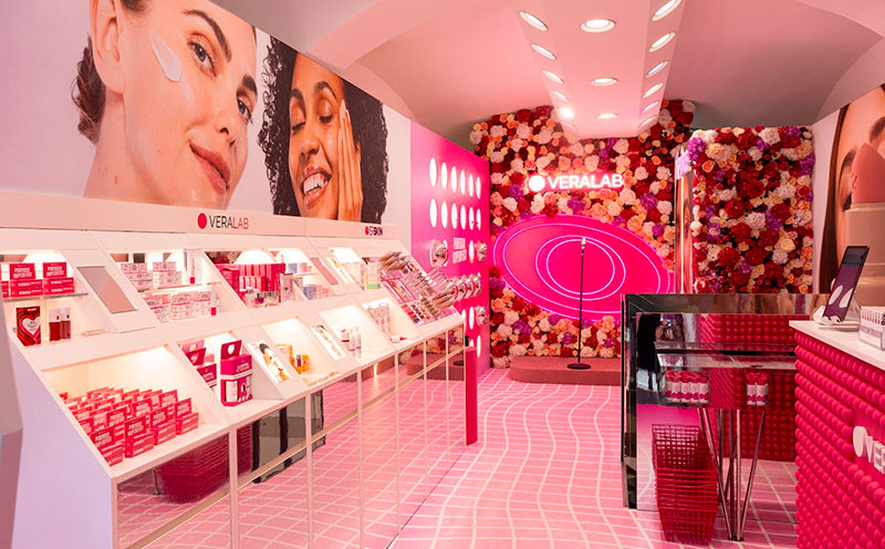 l'interno dello Store Veralab di Sanremo