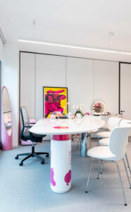 Uffici Veralab – Progettazione uffici e personalizzazione degli spazi nel building Roncaglia 12, Milano